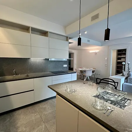 Luxury View - - Apartment