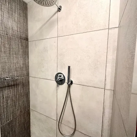 Luxury View - - Apartament