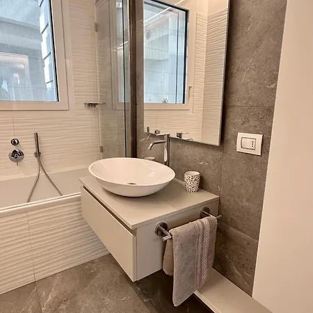 Luxury View - - Apartment Cernobbio